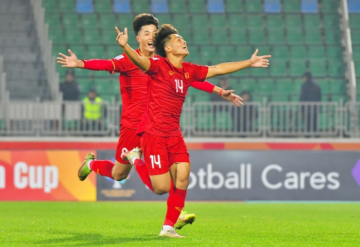 Vòng chung kết U20 châu Á 2023: Việt Nam chiến thắng ngoạn mục